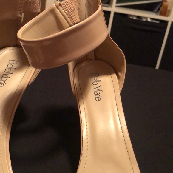 Heels - Picture 2 of 5